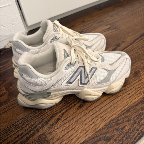 New Balance Shoes - New Balance 9060 Sneakers